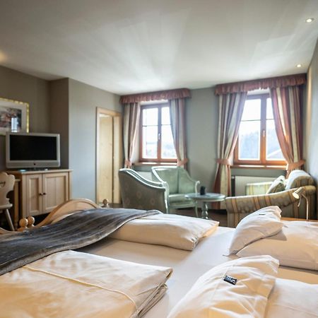 Hotel Zum Turm Castelrotto Bagian luar foto